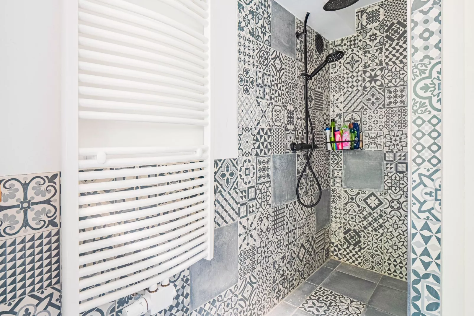 Ferienhaus und Bar St Goarshausen in der Loreley-Bathroom