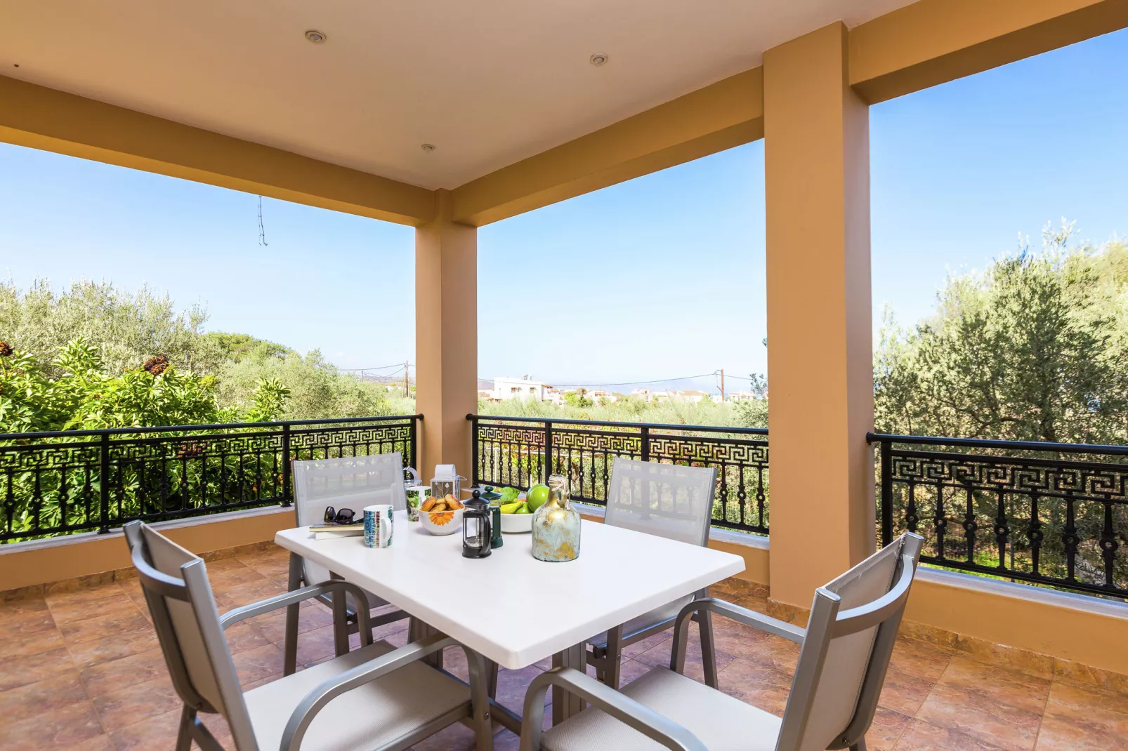 Romantic Apartment-Terrace balcony