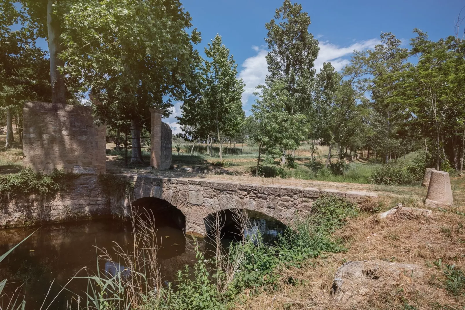 La vila Argençola-Areas summer 1km