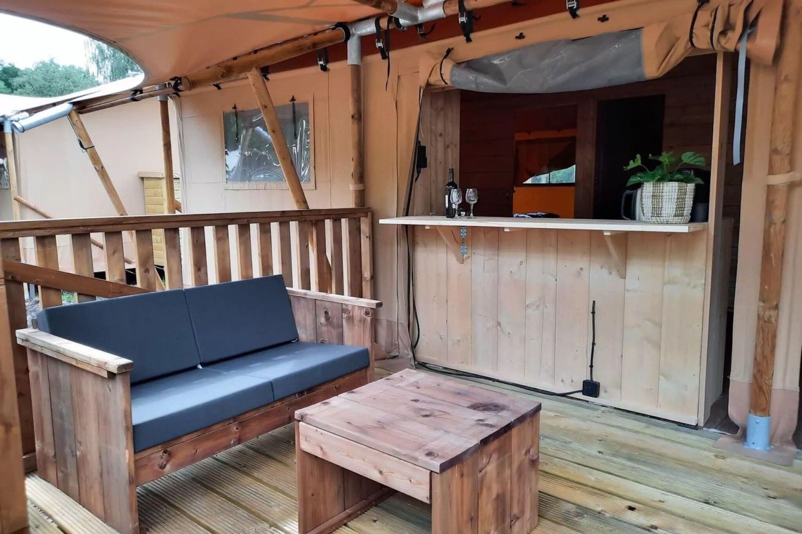 Resort Het Amsterdamse Bos 1-Terrace balcony