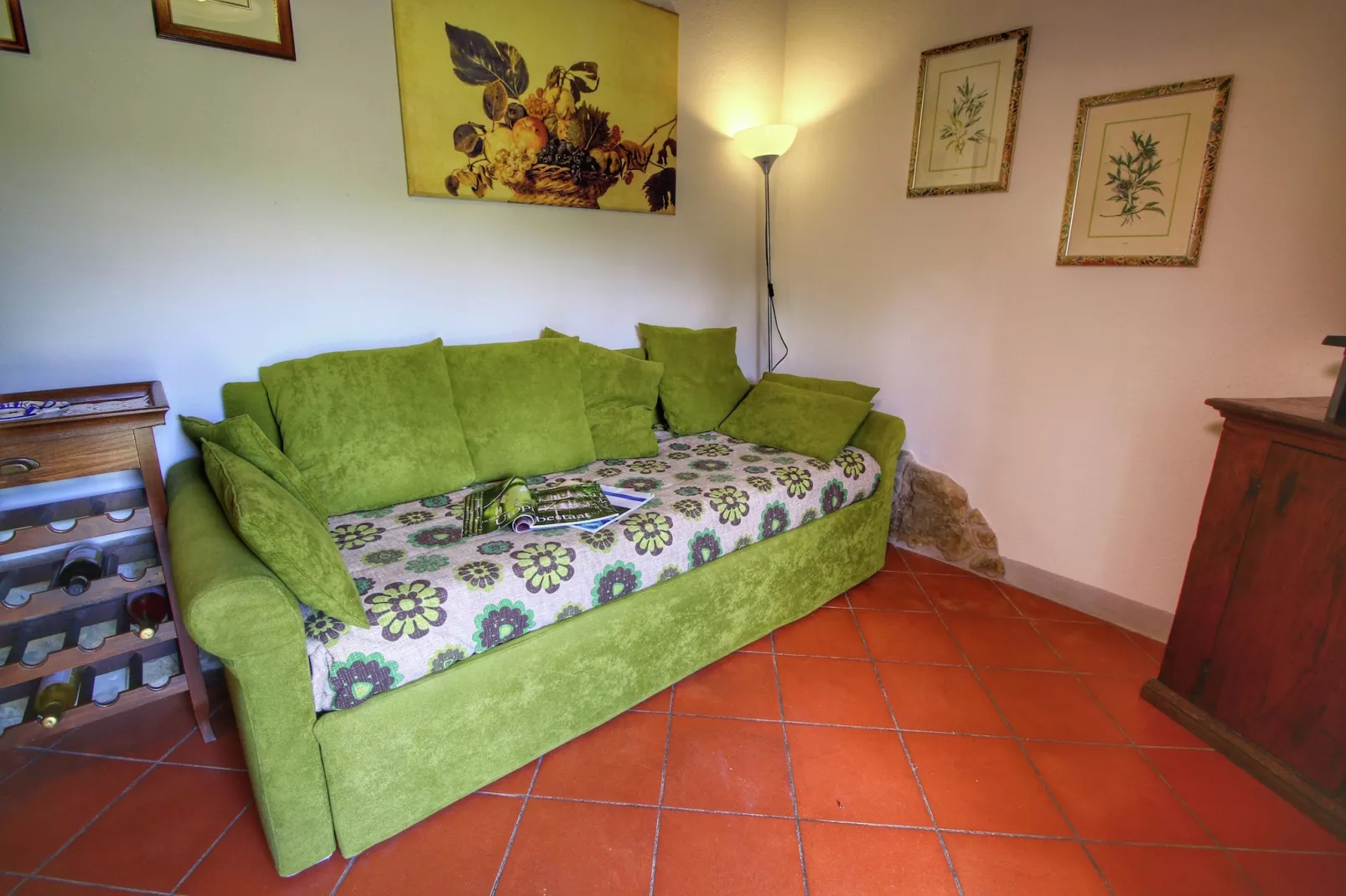 Viole-Living room