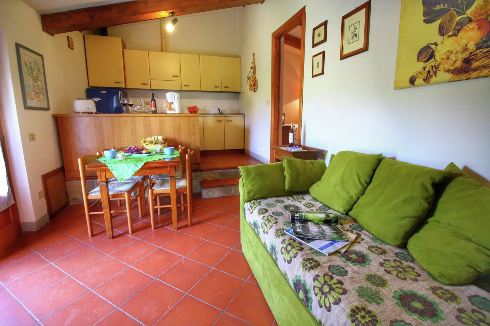 Viole-Living room