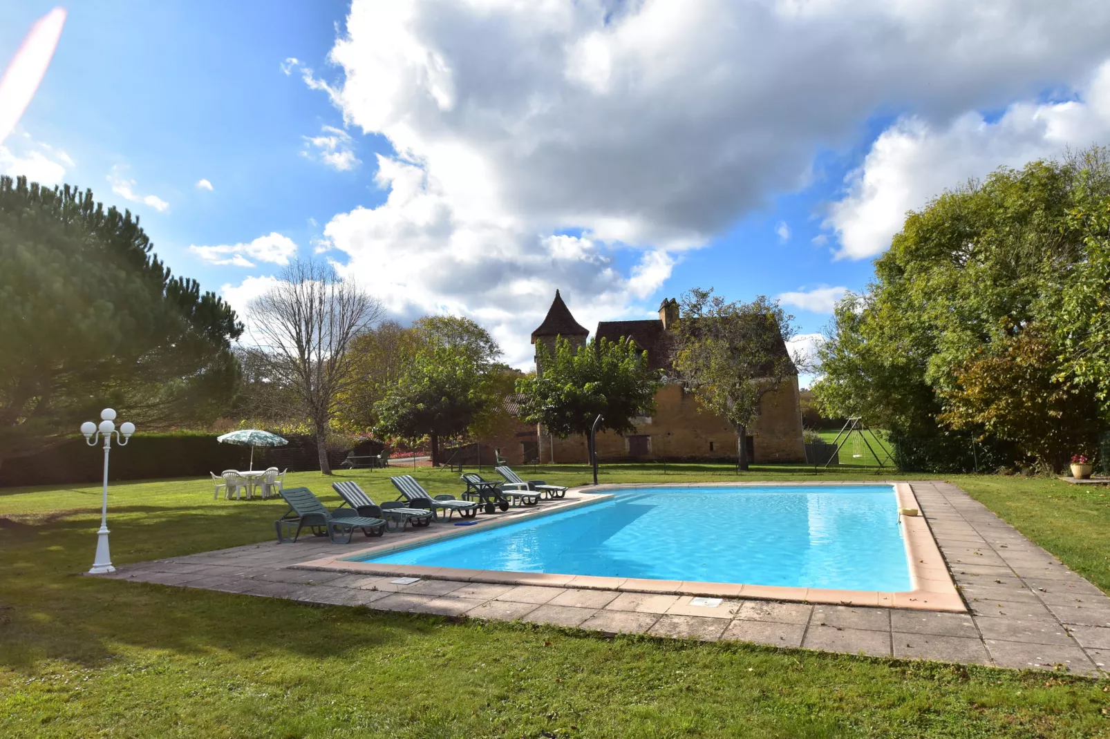 Maison de vacances Besse les Vitarelles 6 p-Exterior summer