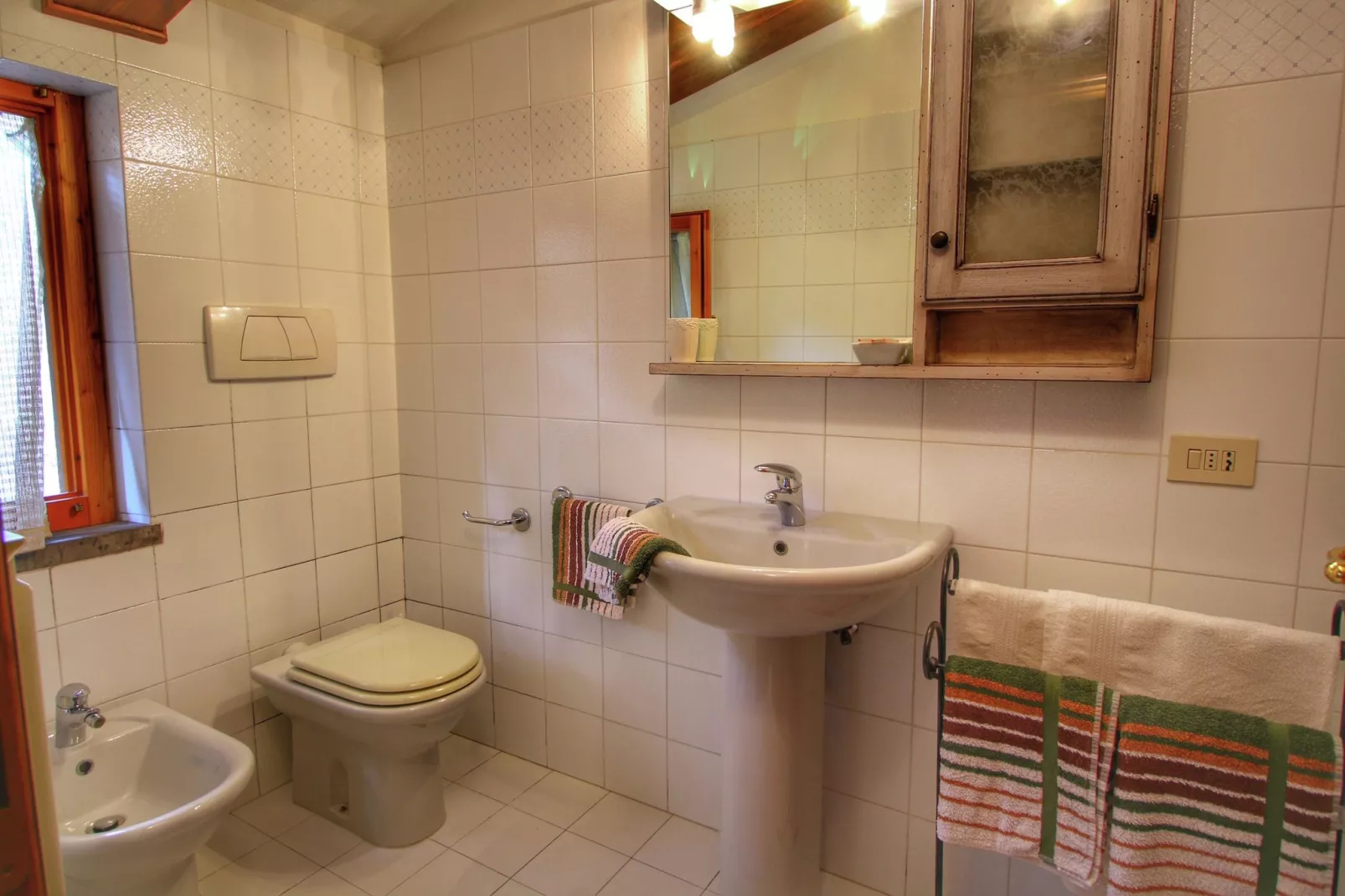 Viole-Bathroom