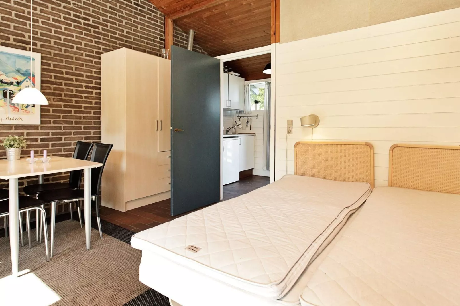 1 room,Appartment-Indoor
