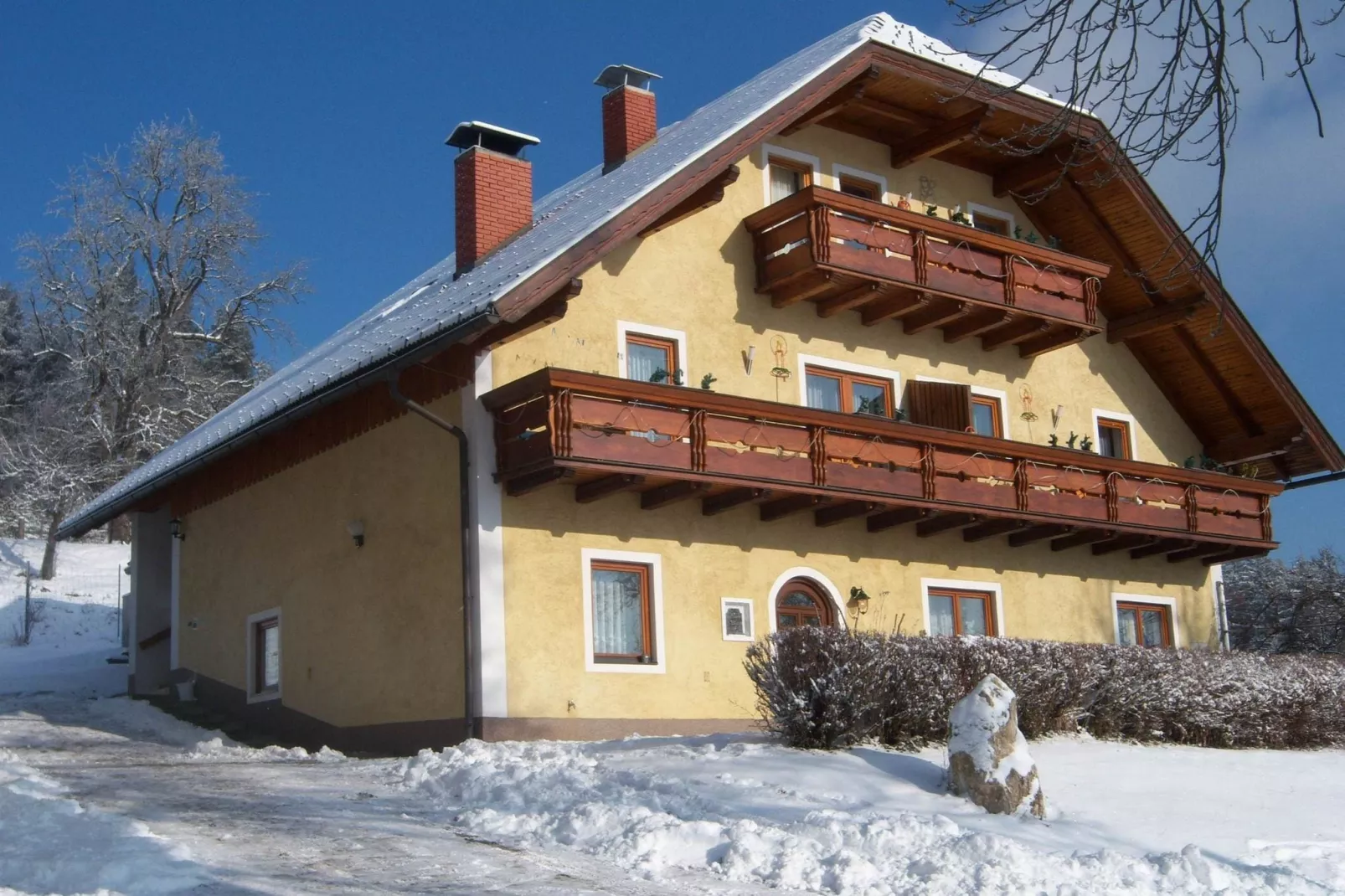 Haus Huber-Exterior winter