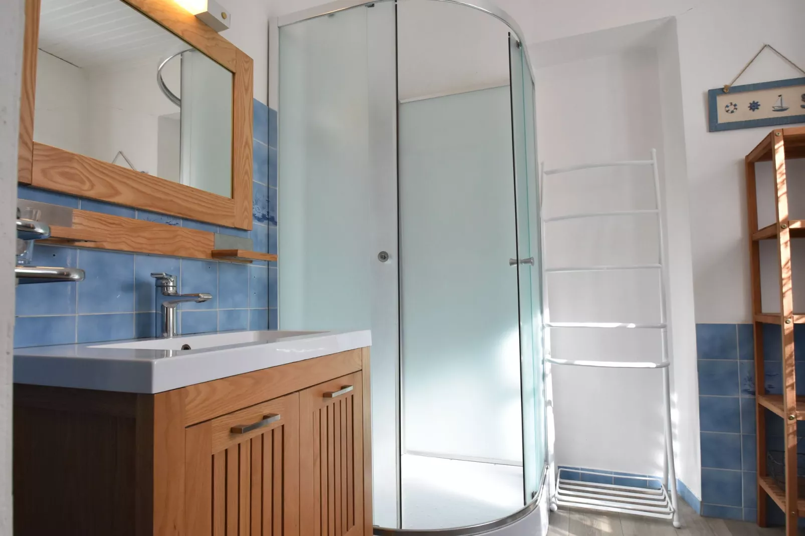 Maison de vacances Besse les Vitarelles 6 p-Bathroom