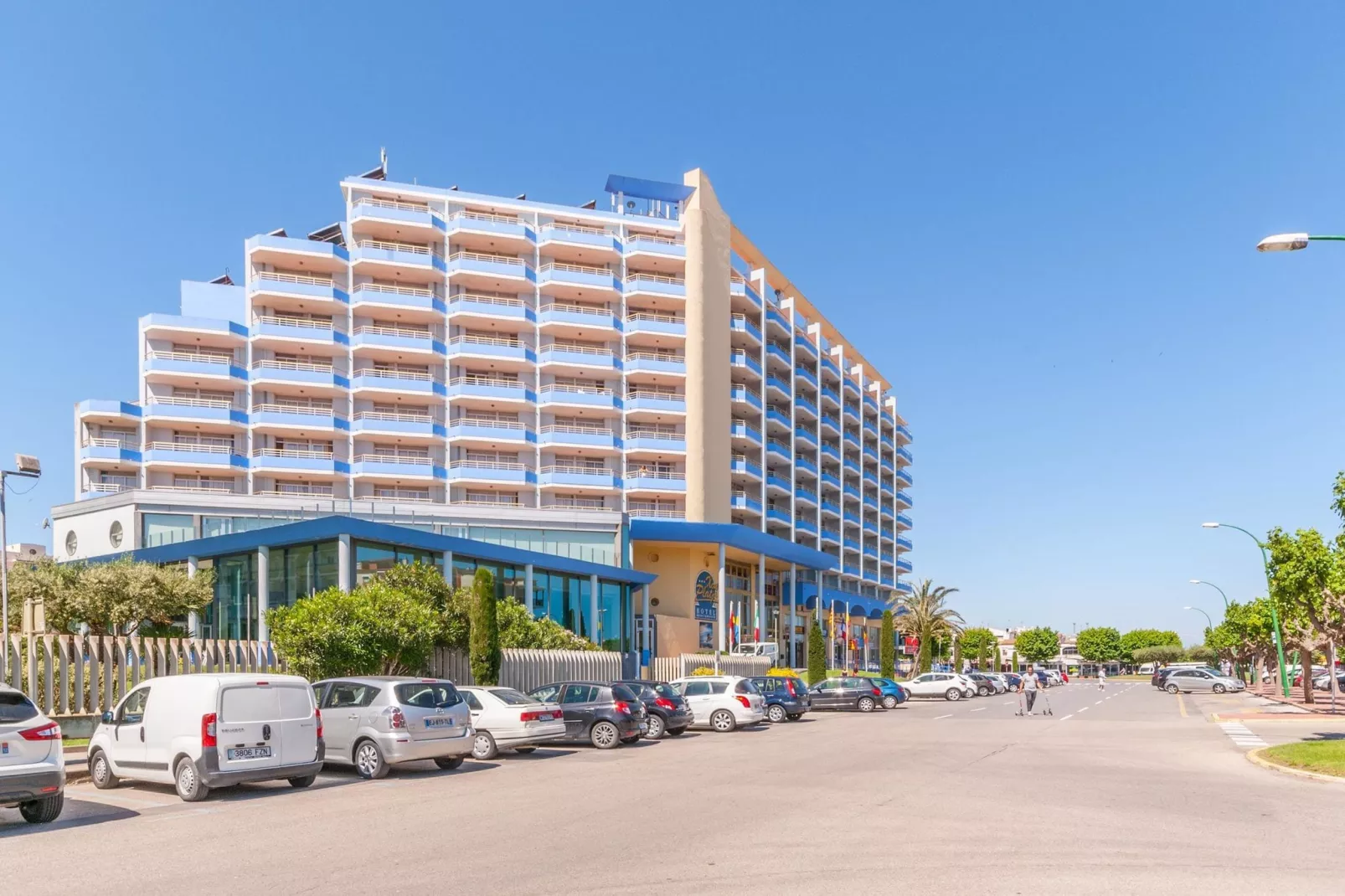 Comte de Empuries Apt  B-Areas summer 1km