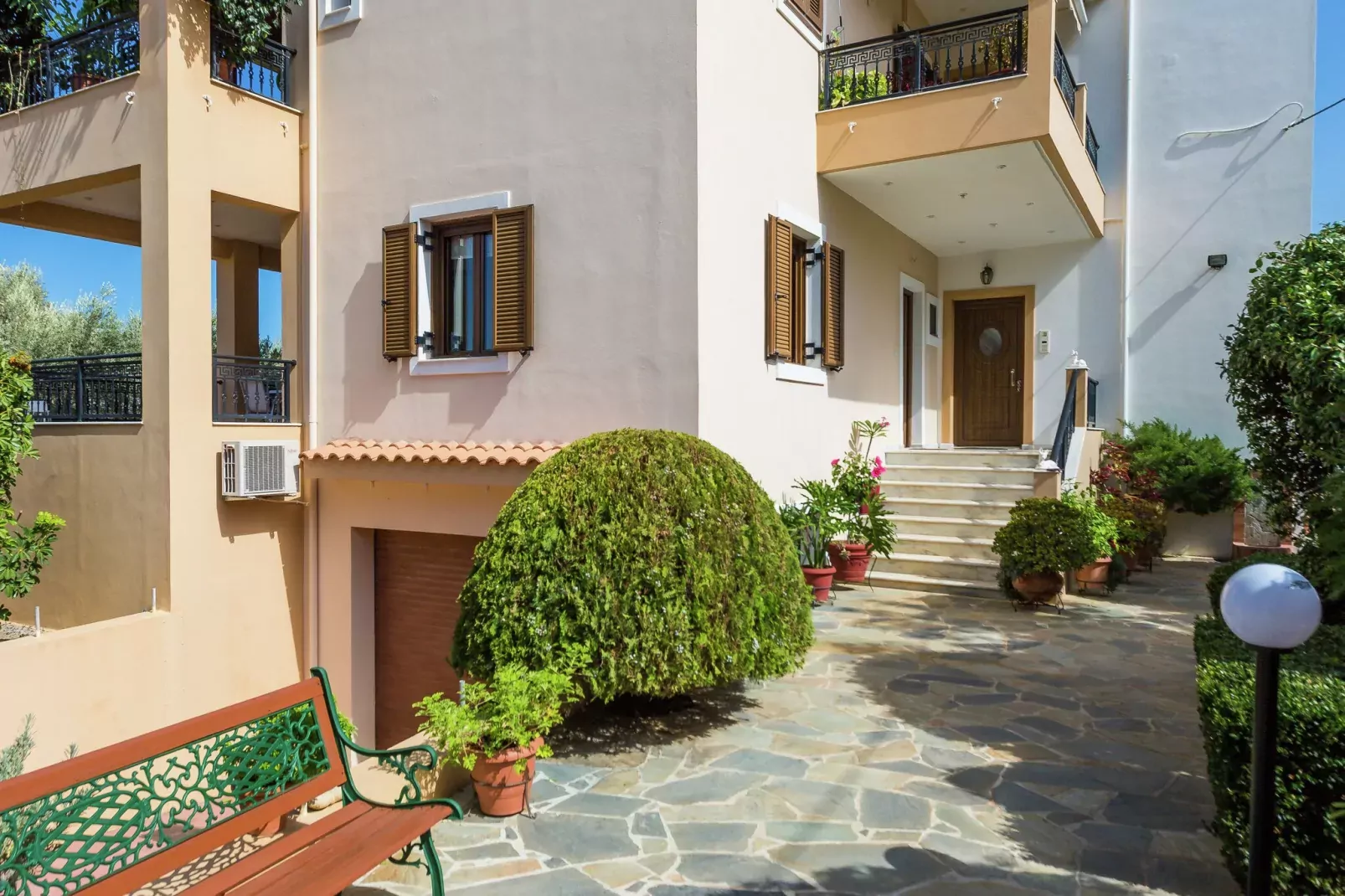 Wine Apartment-Exterior summer