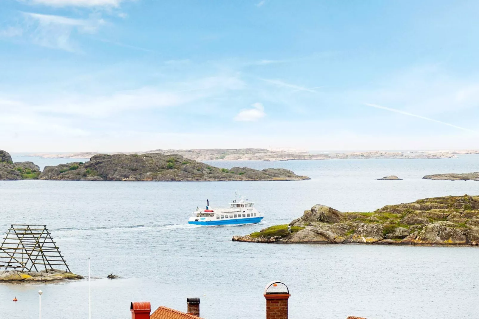 9 person holiday home in FISKEBÄCKSKIL-Water view