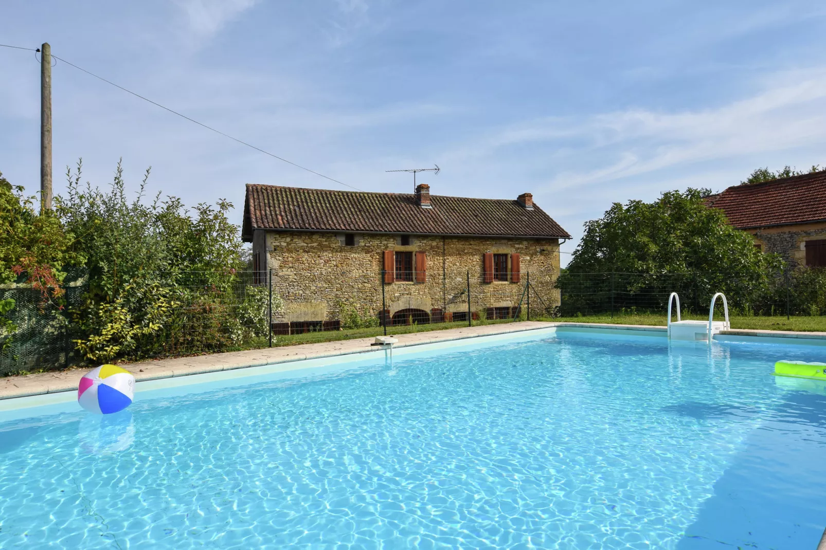 Maison de vacances-Außenbereich Sommer