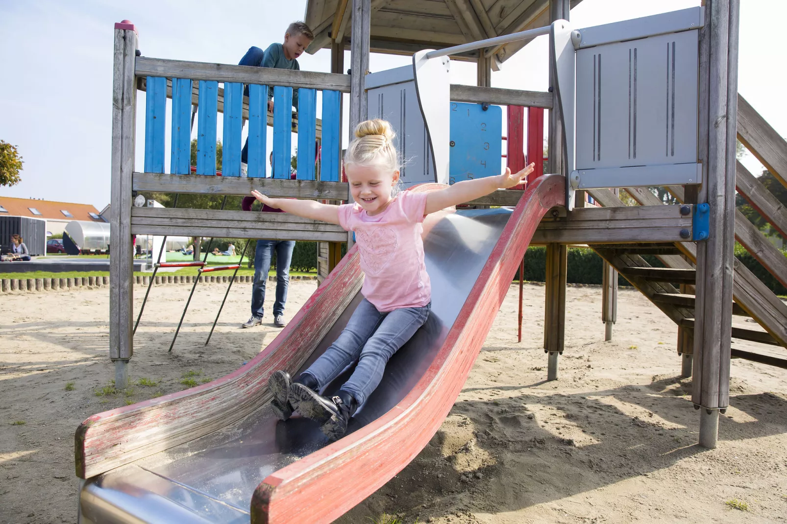 Vakantiepark de Soeten Haert 17-Parkeinrichtungen