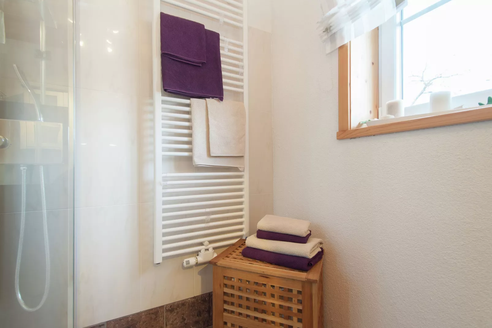 Ferienwohnung Neuhaus-Bathroom