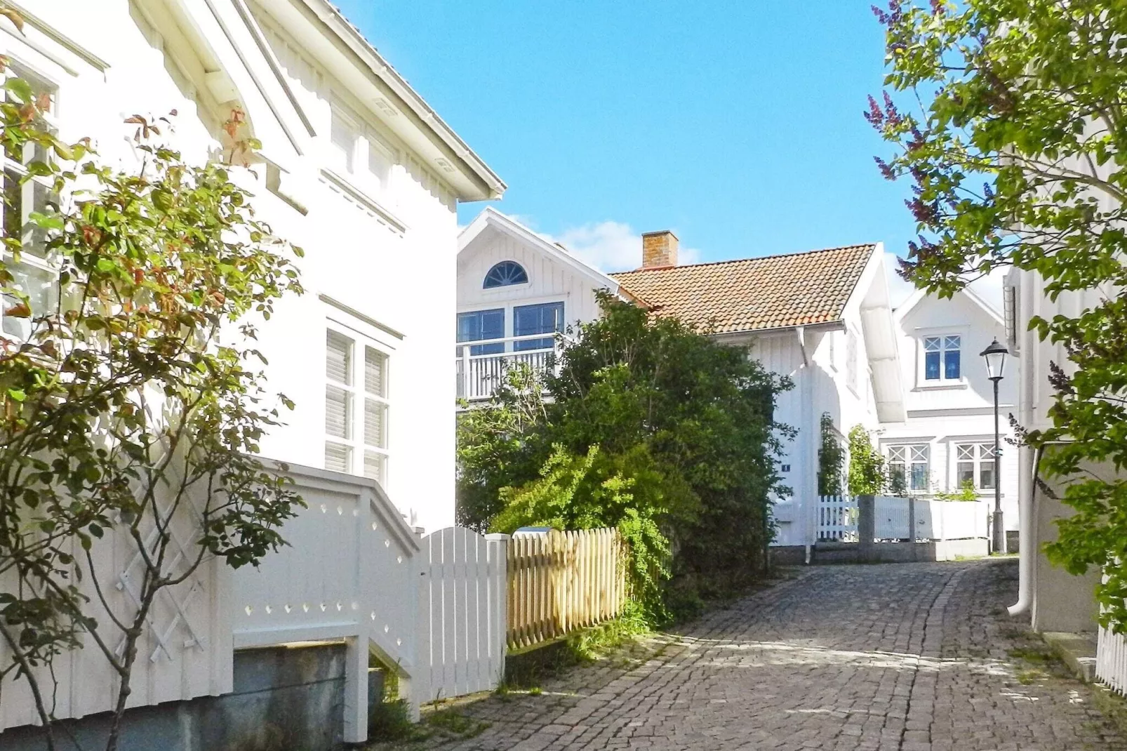 9 person holiday home in FISKEBÄCKSKIL-Not tagged