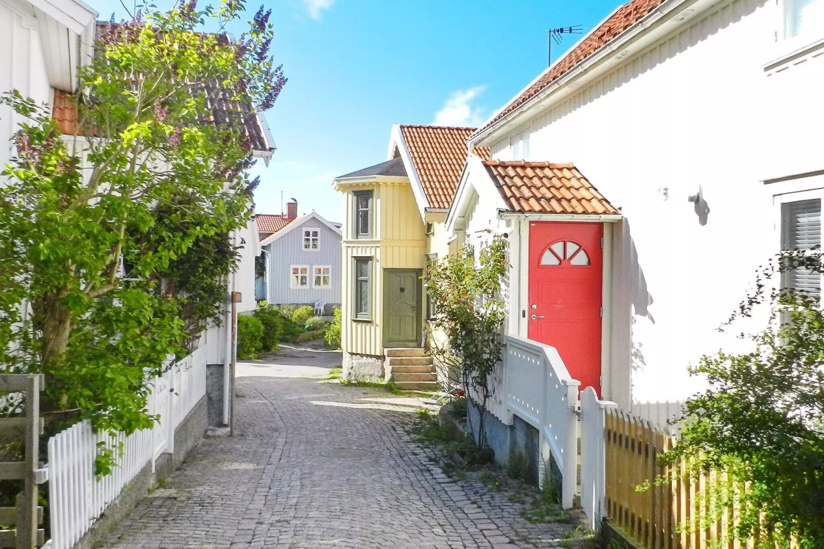 9 person holiday home in FISKEBÄCKSKIL-Not tagged