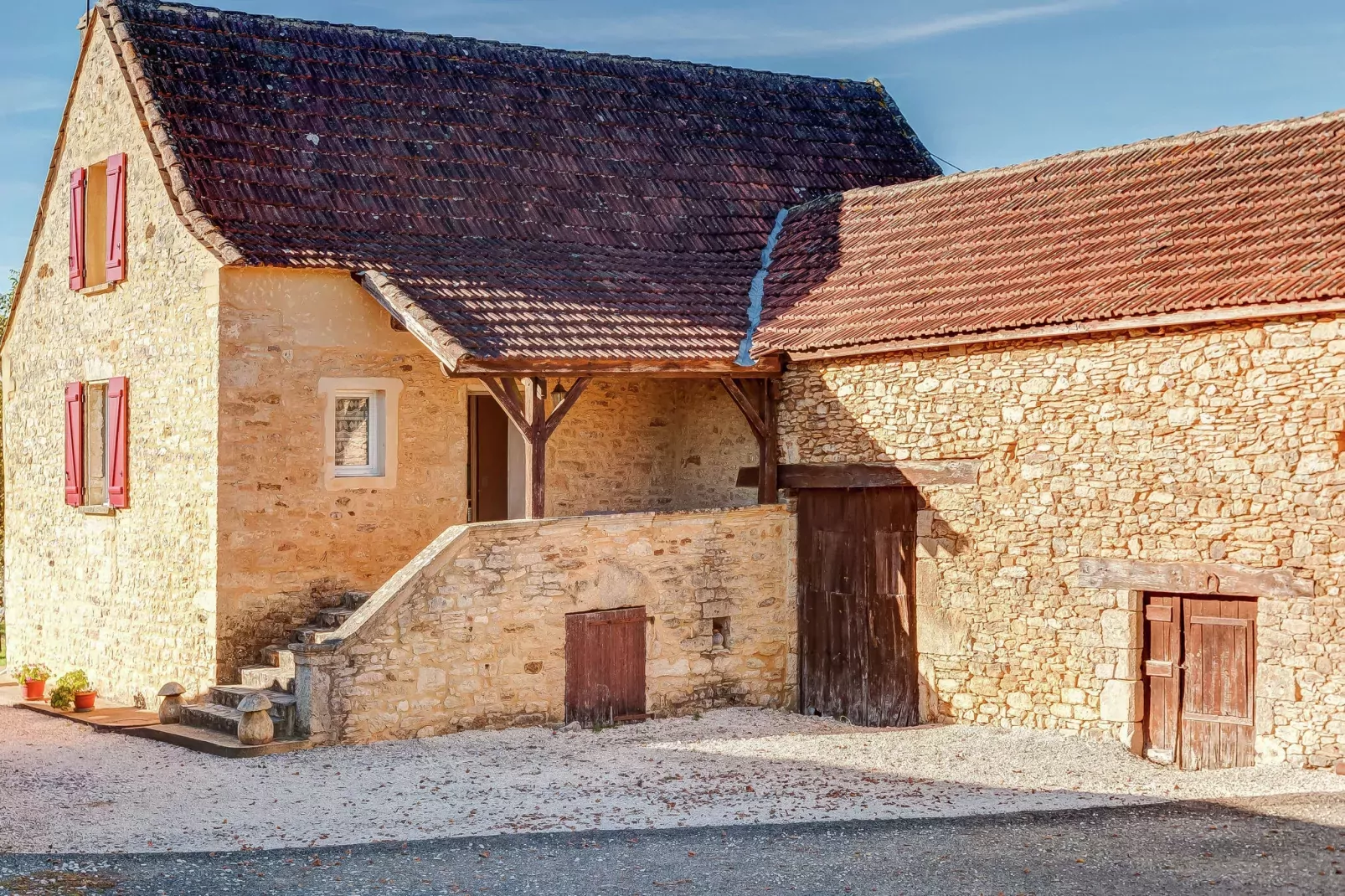 Maison de vacances Prats du Périgord  	Mas de Mouly-Exterior summer