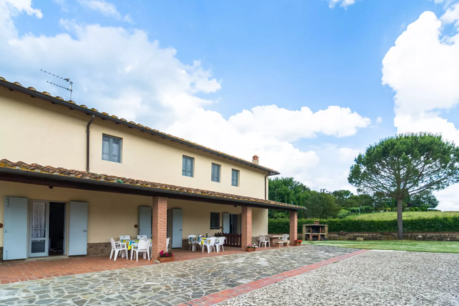 Il Coppo-Exterior summer