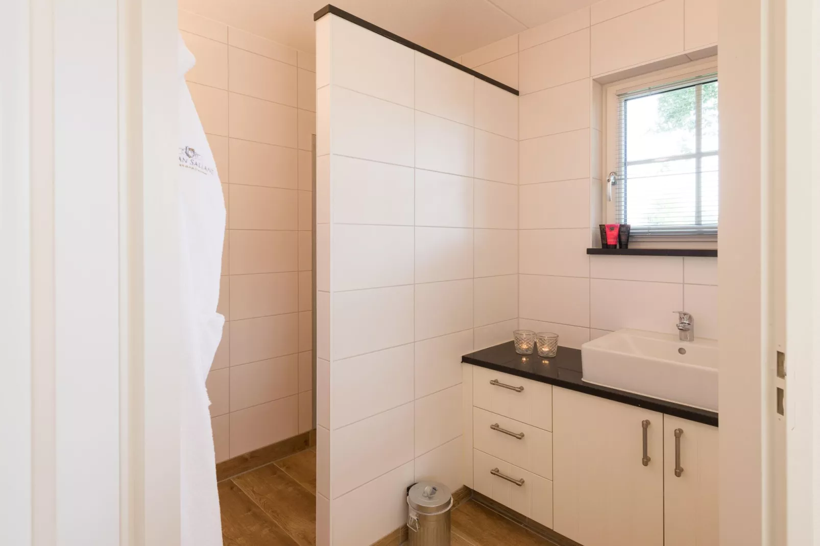 Hof van Salland 8-Bathroom