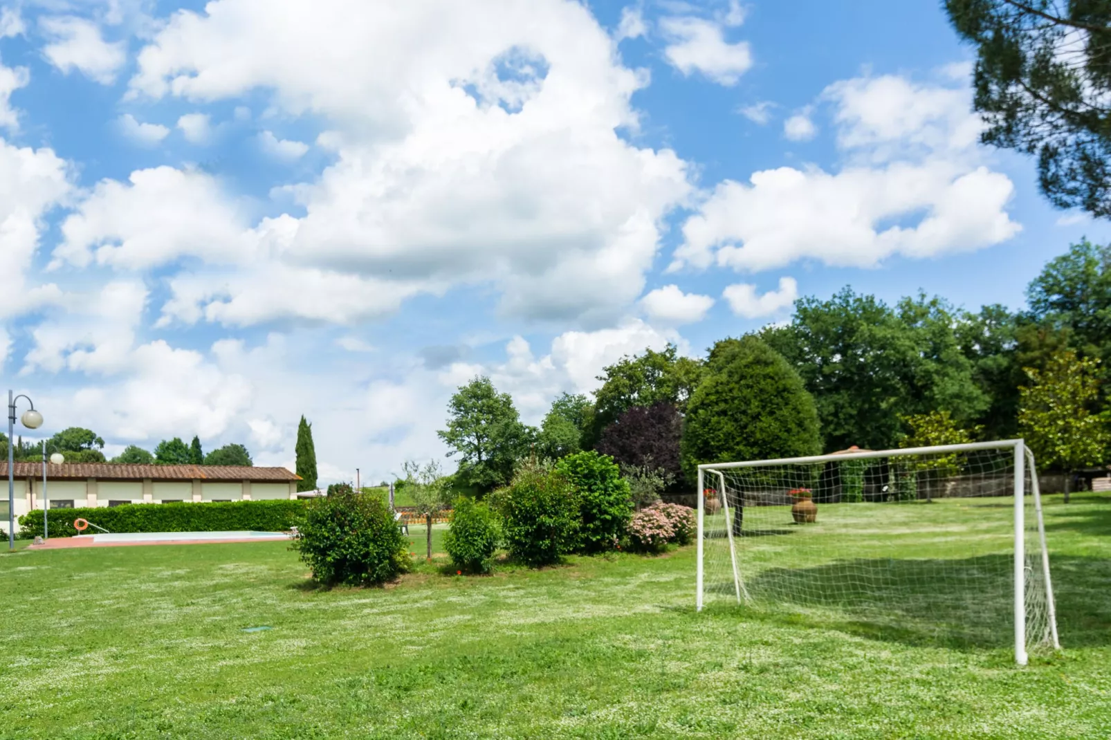 Il Coppo-Gardens summer