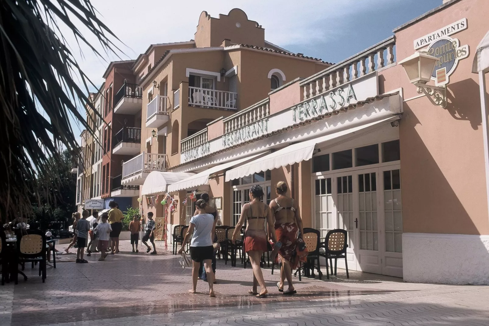 Comte de Empuries Apt  C-Park facilities