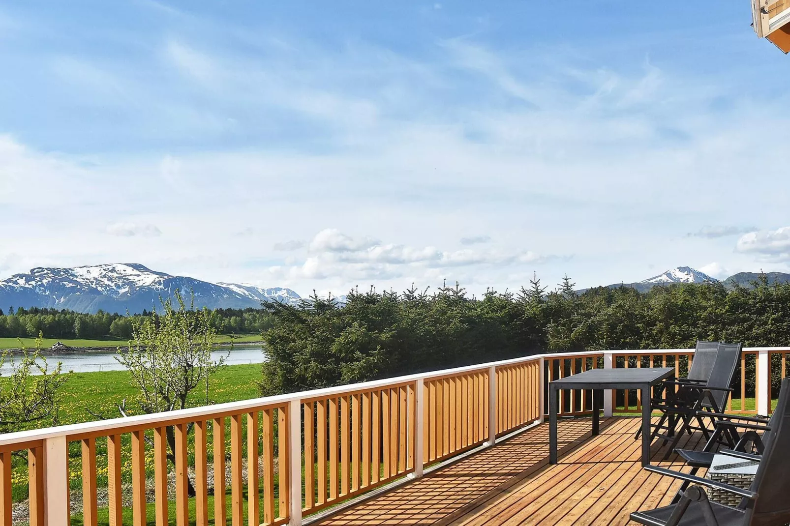 8 person holiday home in Frei-Outdoor