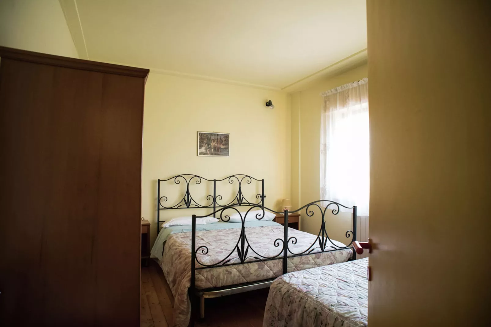 Olivo-Bedroom