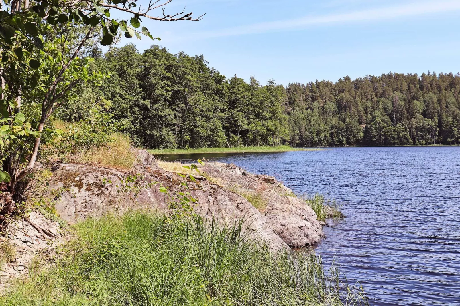 3 person holiday home in MELLERUD-By Traum-Water view