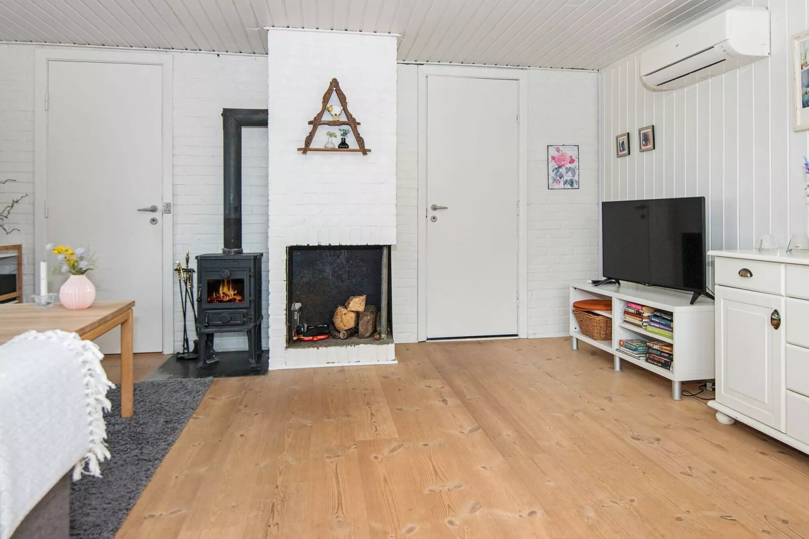 Charming Cottage in Peaceful Fjand-By Traum-Indoor
