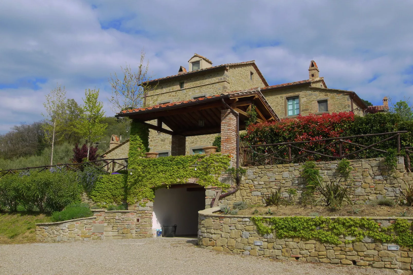 Pergola Otto-Exterior in summer