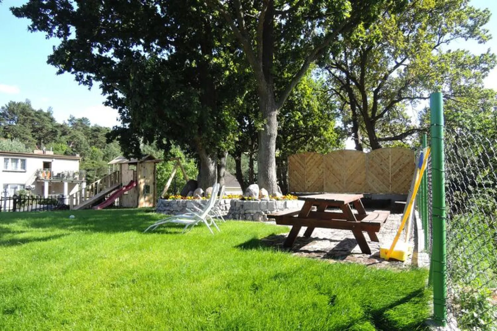 Bungalow for 6 persons in Miedzyzdroje-Gardens summer