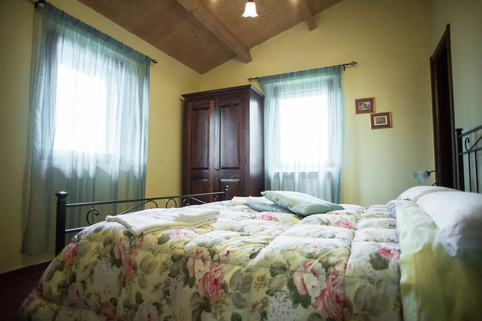 Olivia-Bedroom