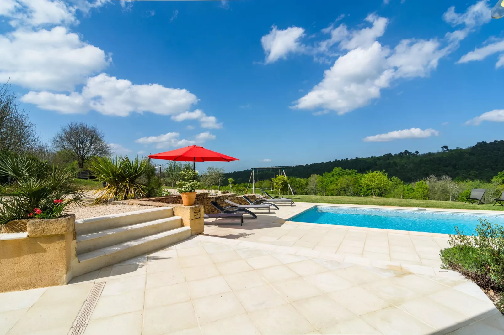 Maison de vacances Mazeyrolles 8p-Pool