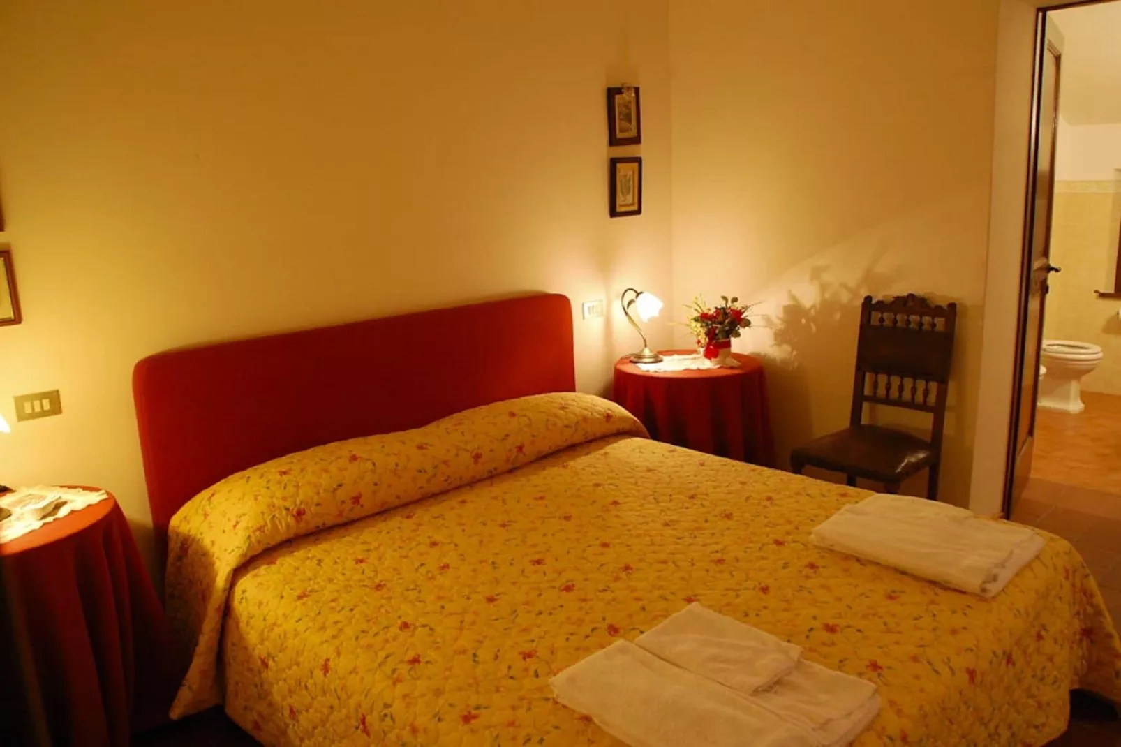 Villa del Lago-Bedroom