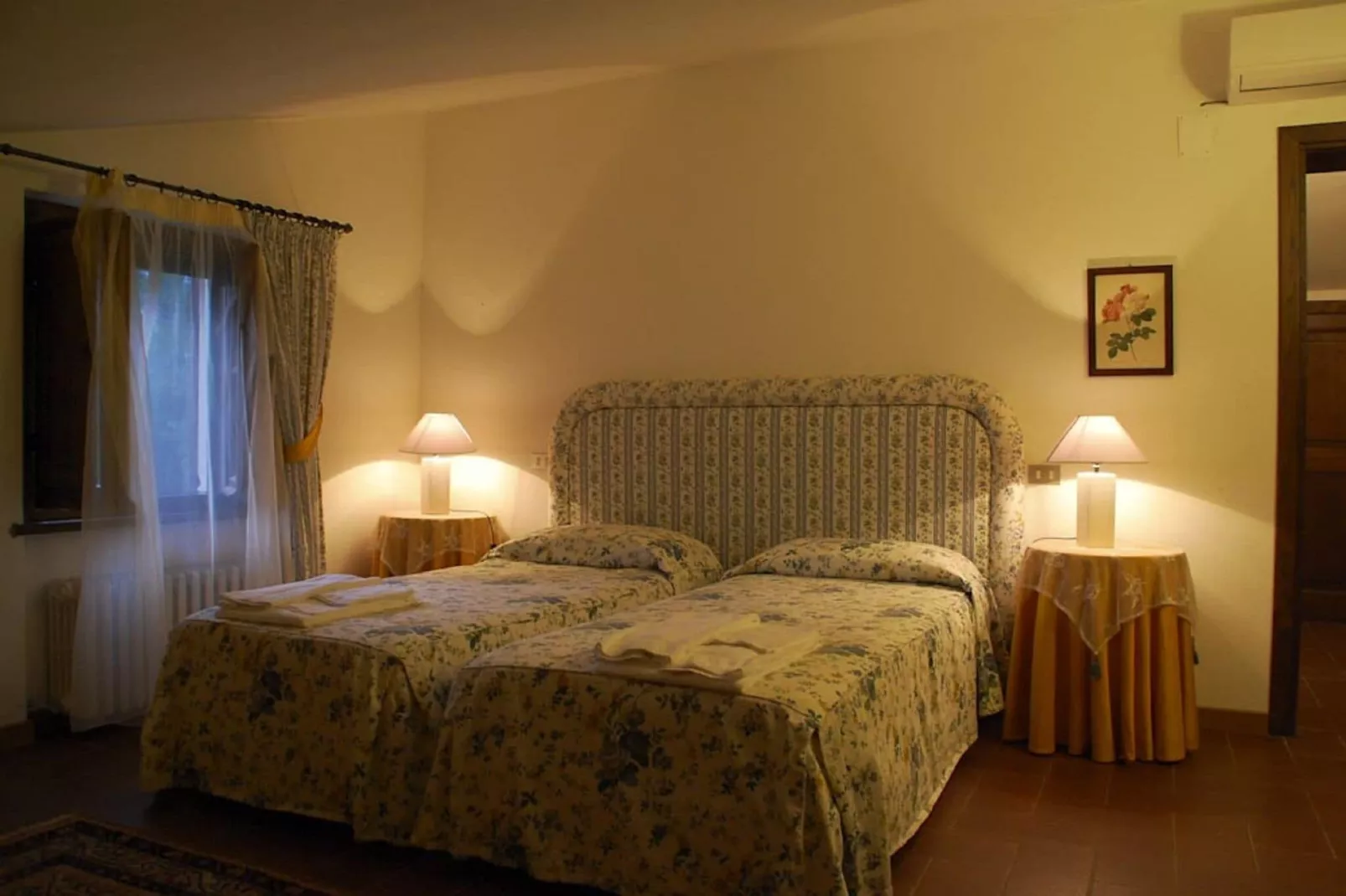 Villa del Lago-Bedroom