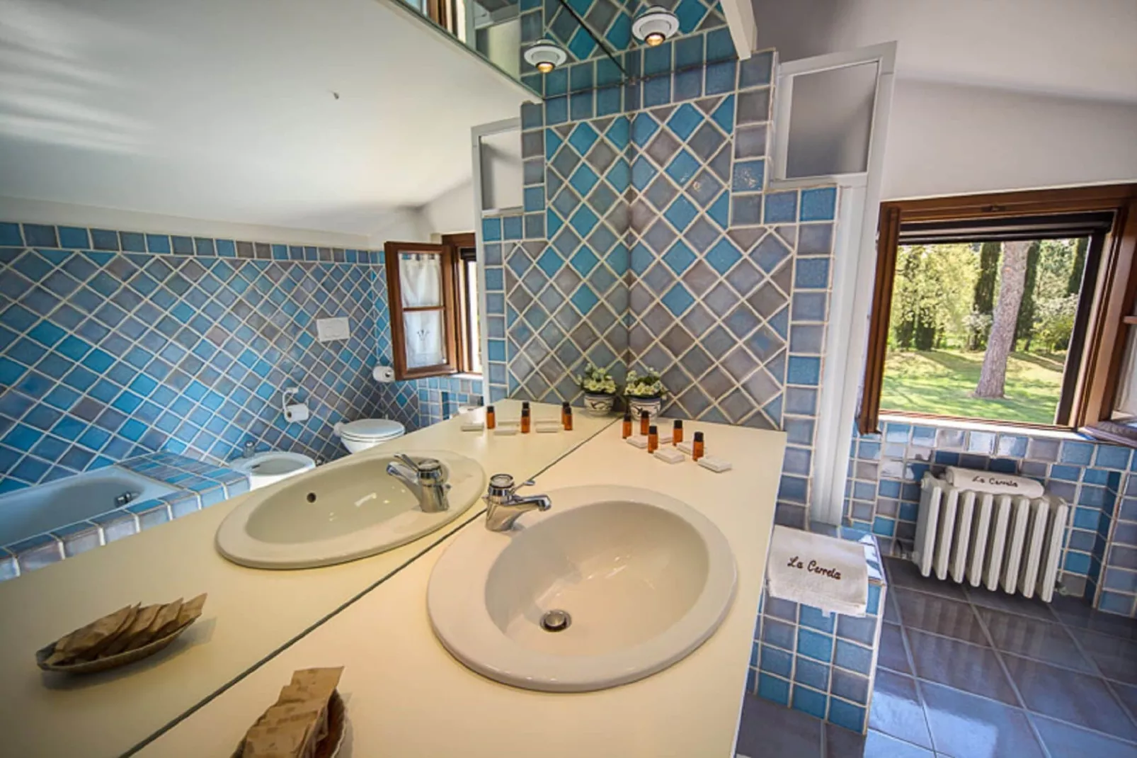 Villa del Lago-Bathroom