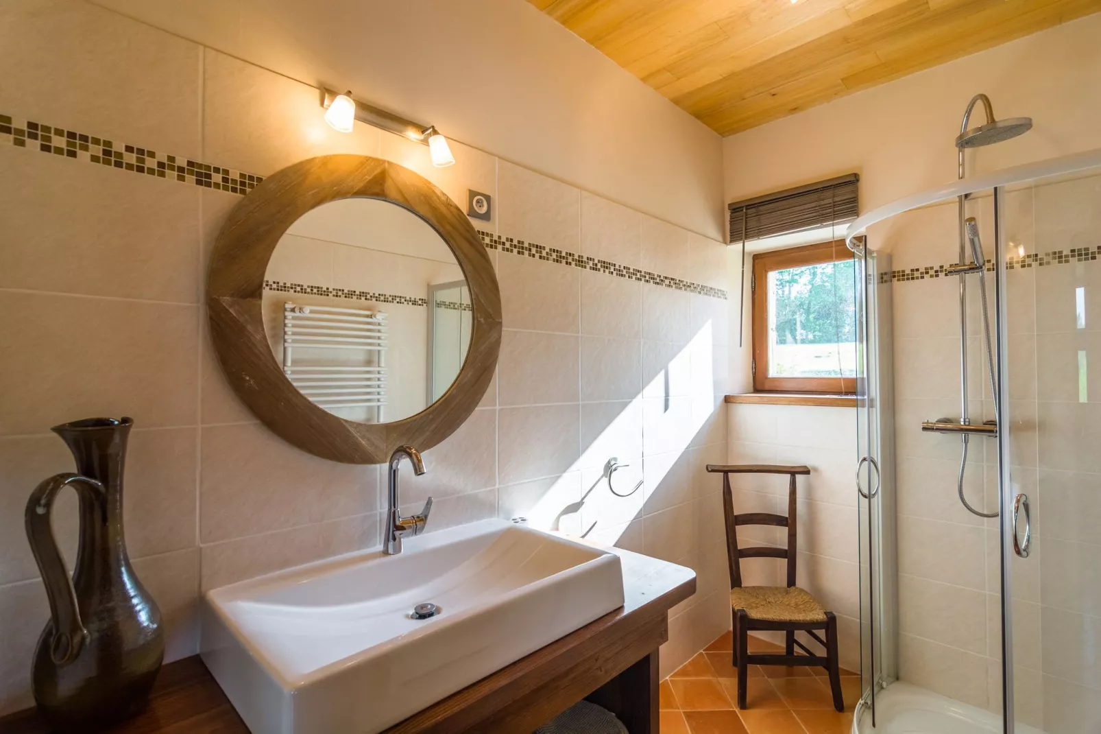 Maison de vacances Mazeyrolles 8p-Bathroom