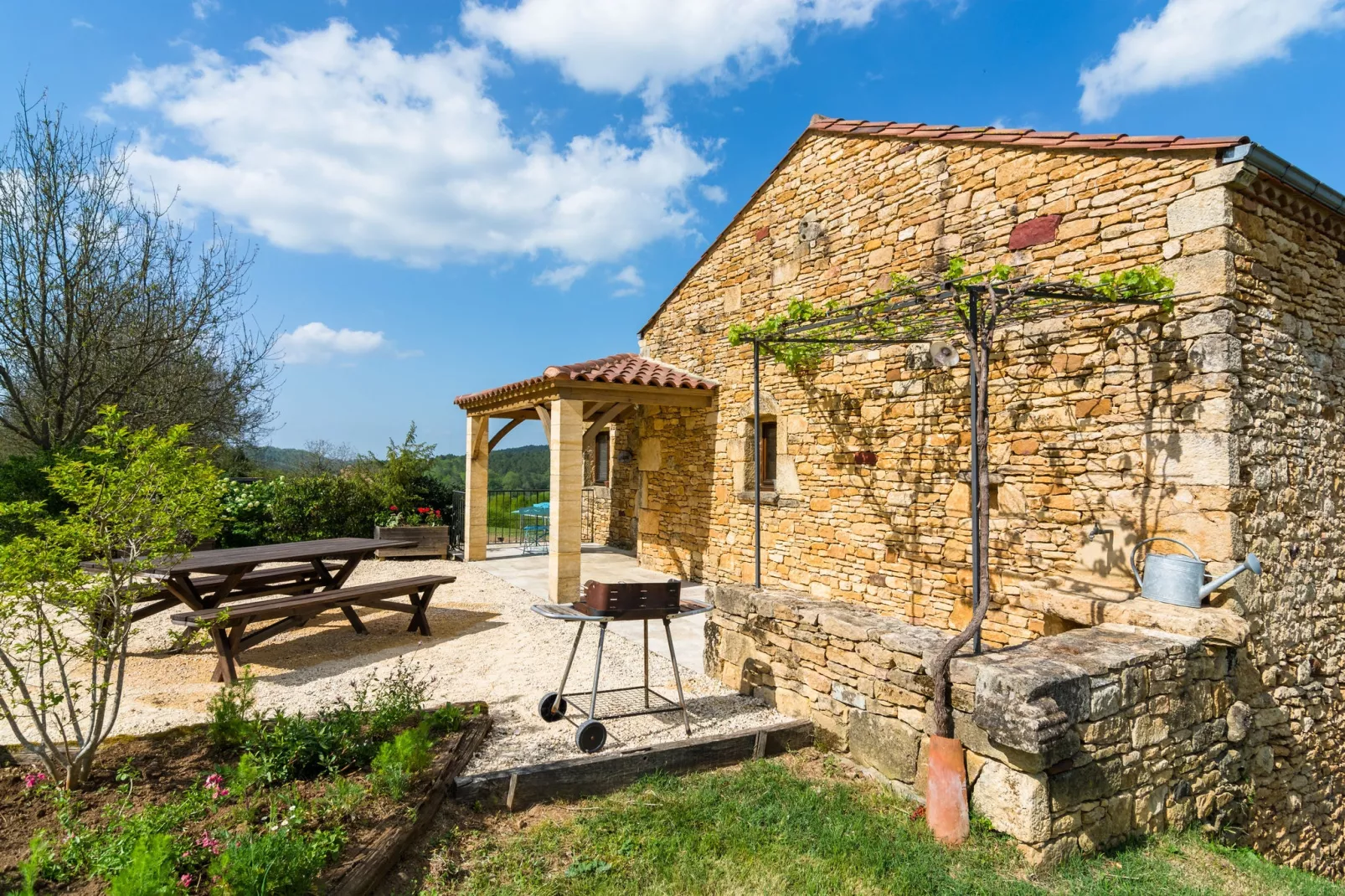 Maison de vacances Mazeyrolles 8p-Terrace balcony