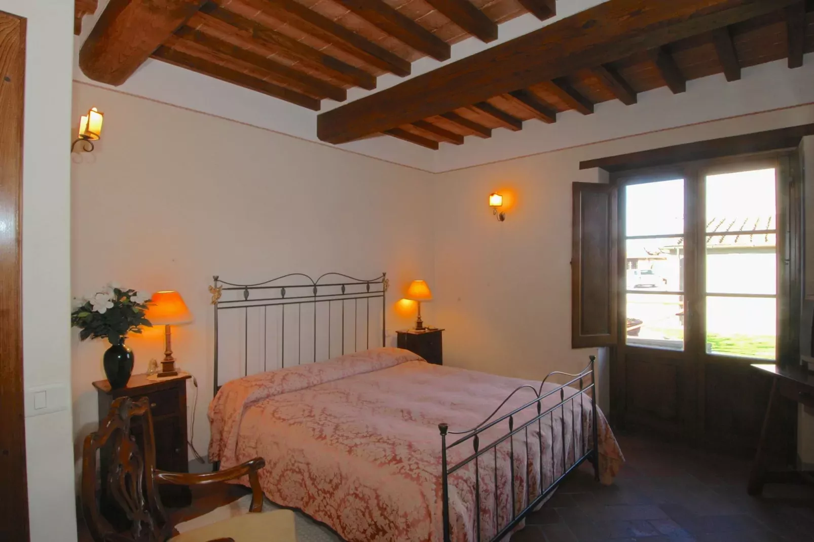Tobia Sotto-Chambre