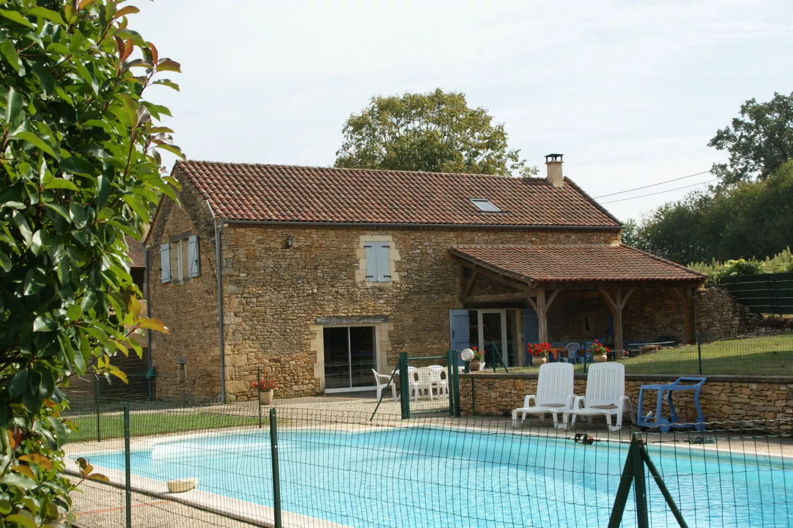 Maison de vacances Besse les Vitarelles 4 pers-Außenbereich Sommer