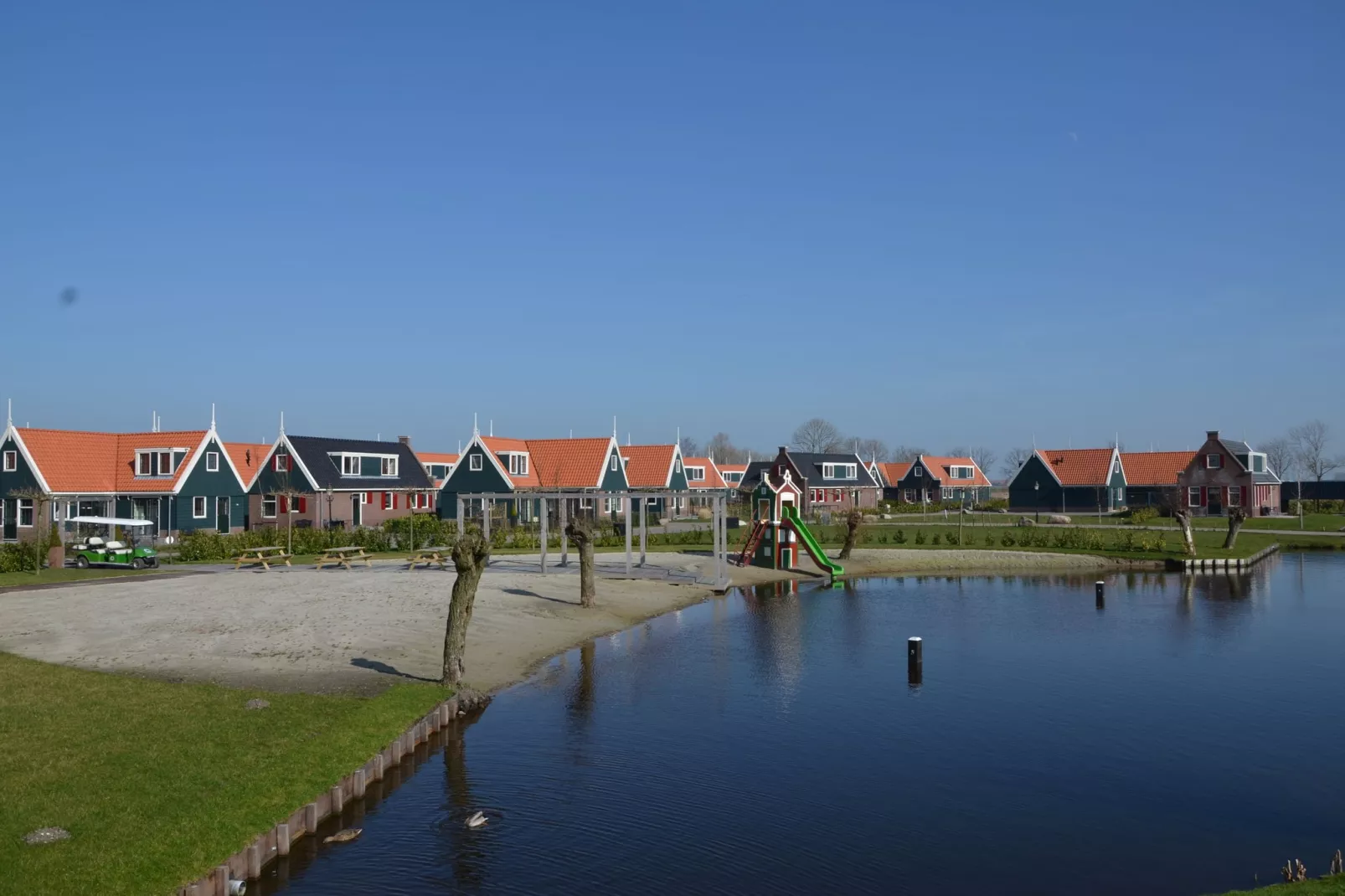 Resort de Rijp 8-Areas summer 1km