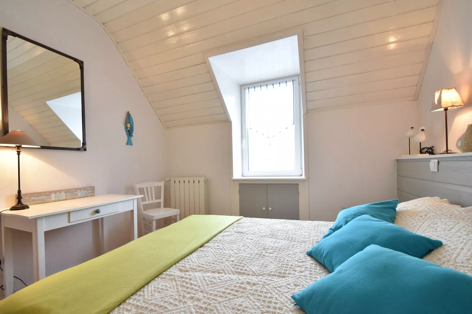 Contre Vents et Marées-Bedroom