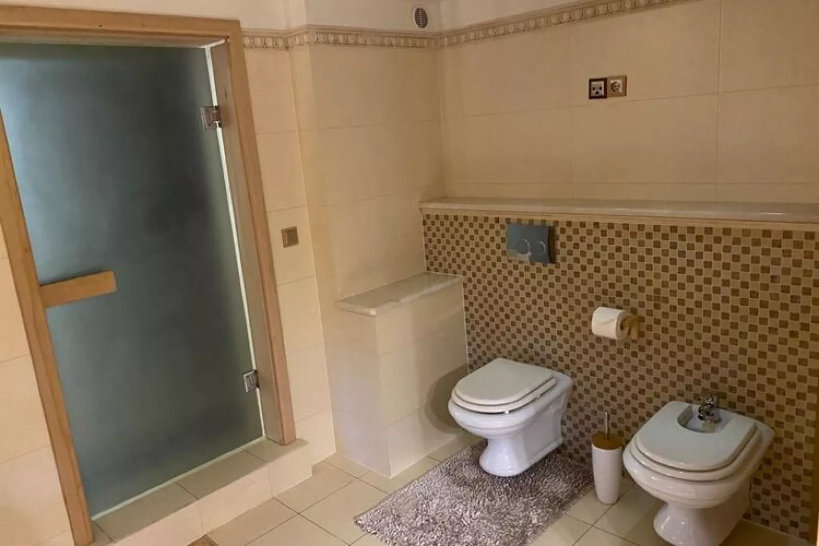 Holiday Home XXL Swinoujscie 300 qm-Bathroom