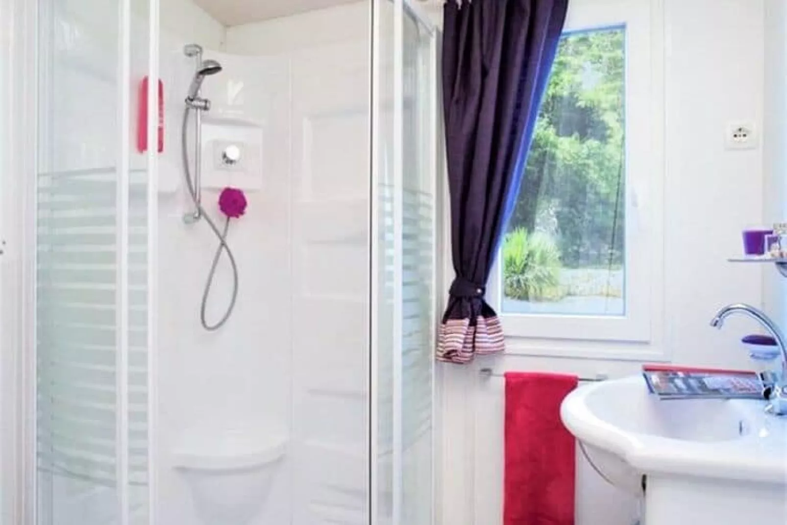 Super Comfort-Bathroom