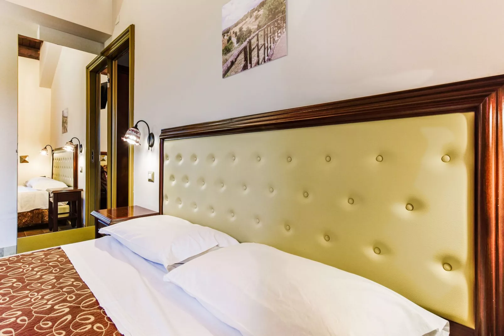 Bilo Badiula-Bedroom