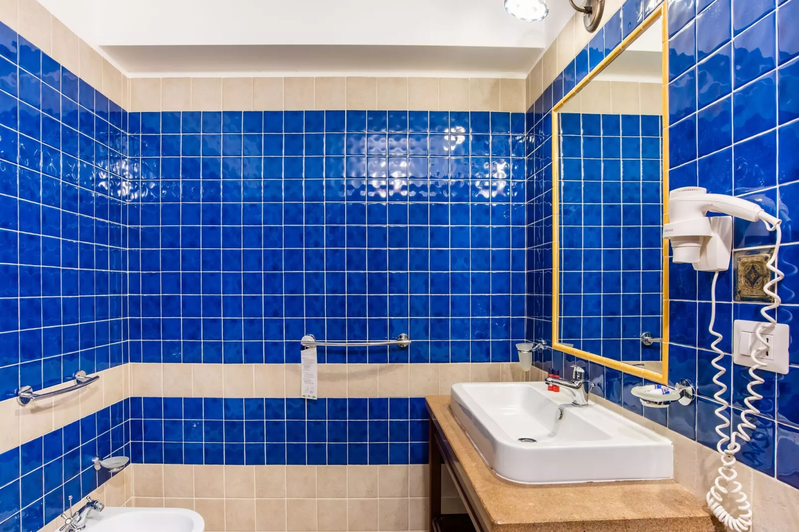 Bilo Badiula-Bathroom