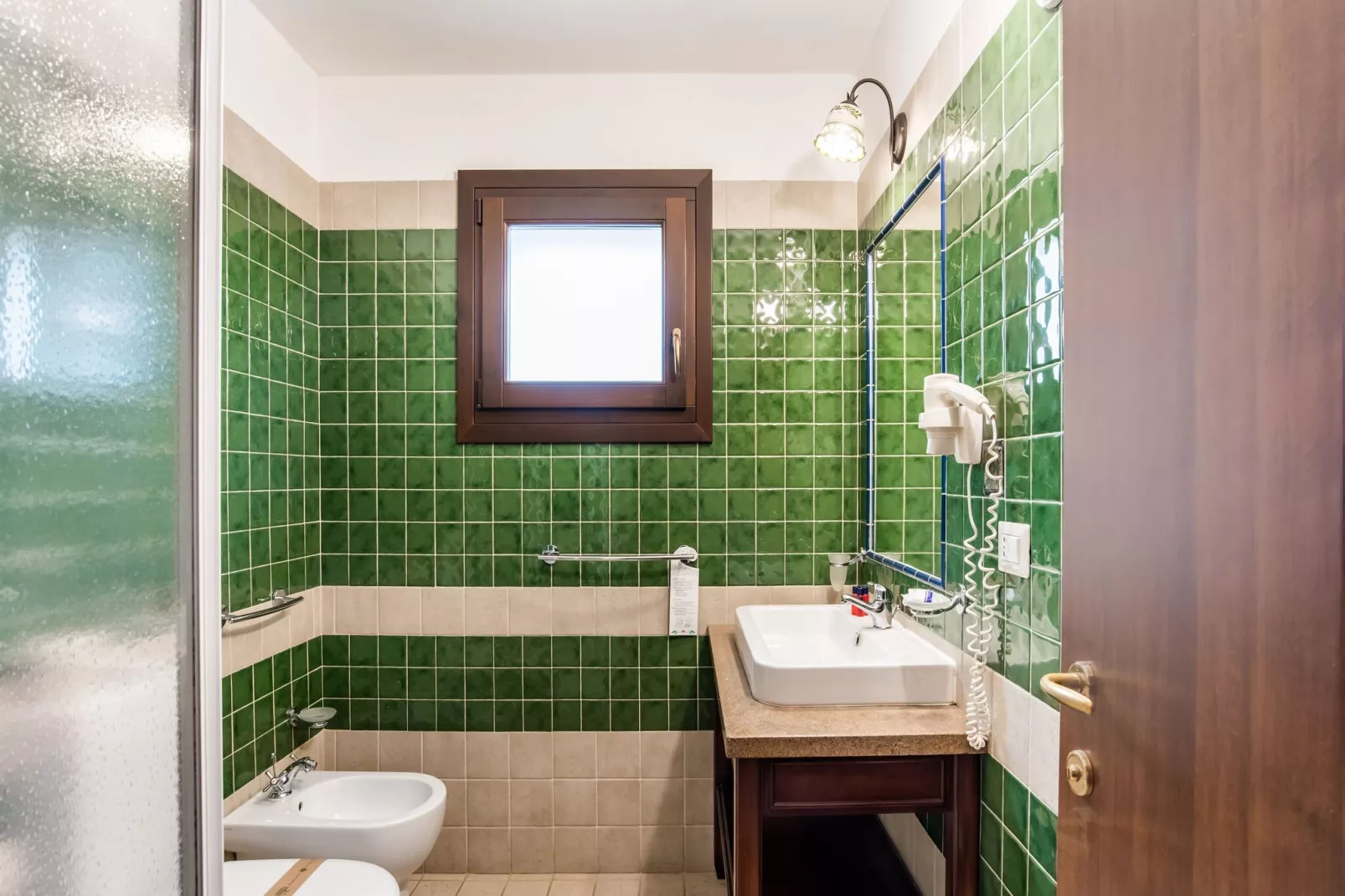 Bilo Badiula-Bathroom
