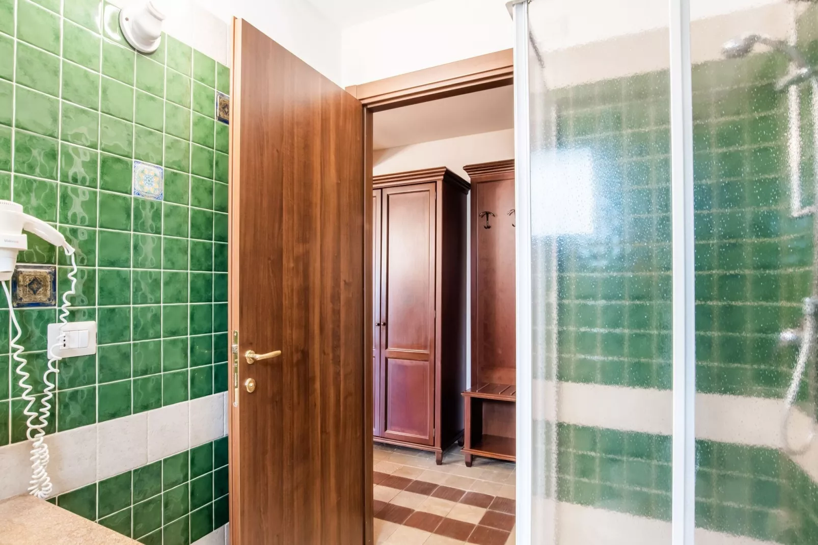 Bilo Badiula-Bathroom
