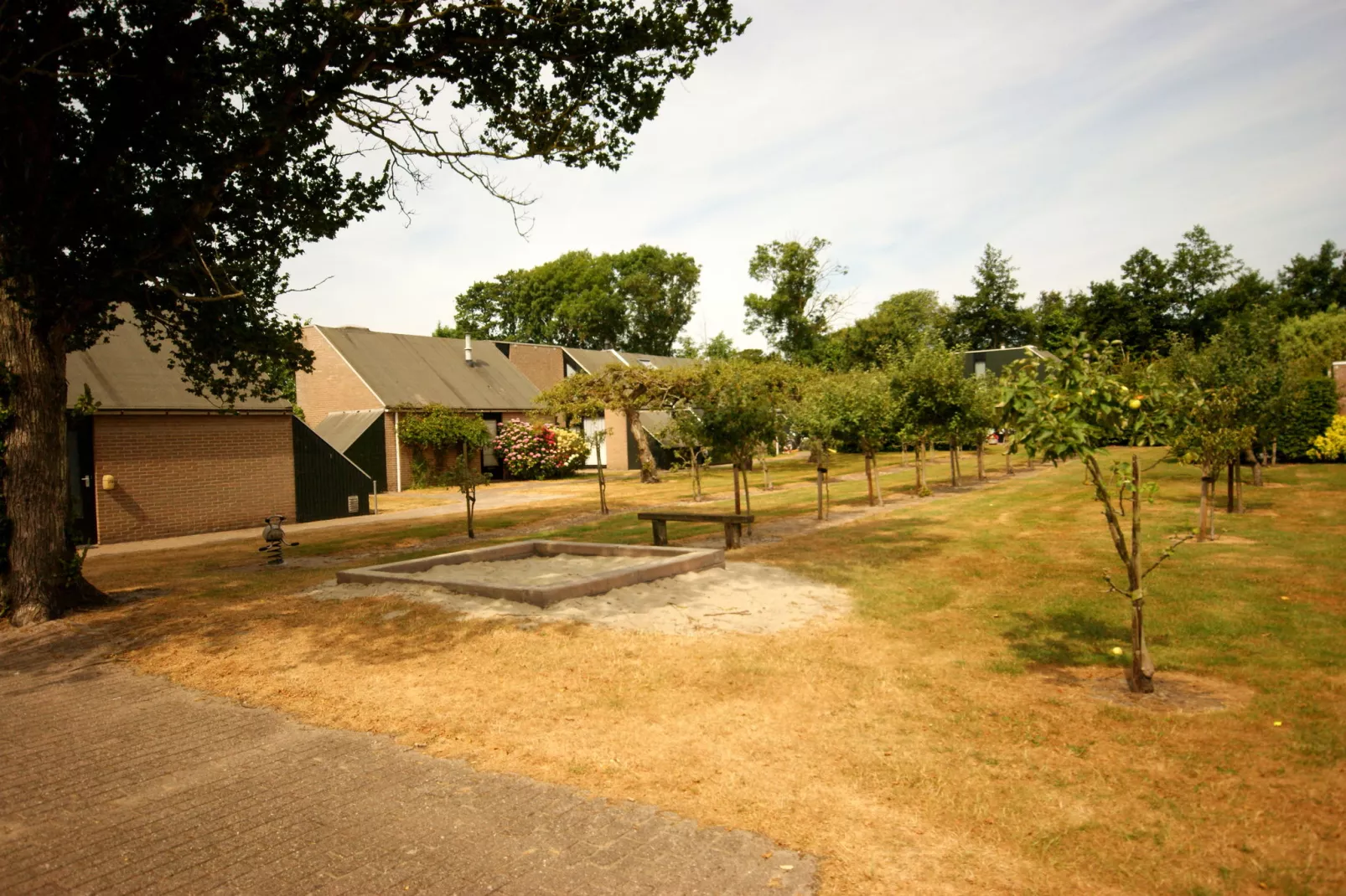 De Haaijmanweg 5-Park facilities