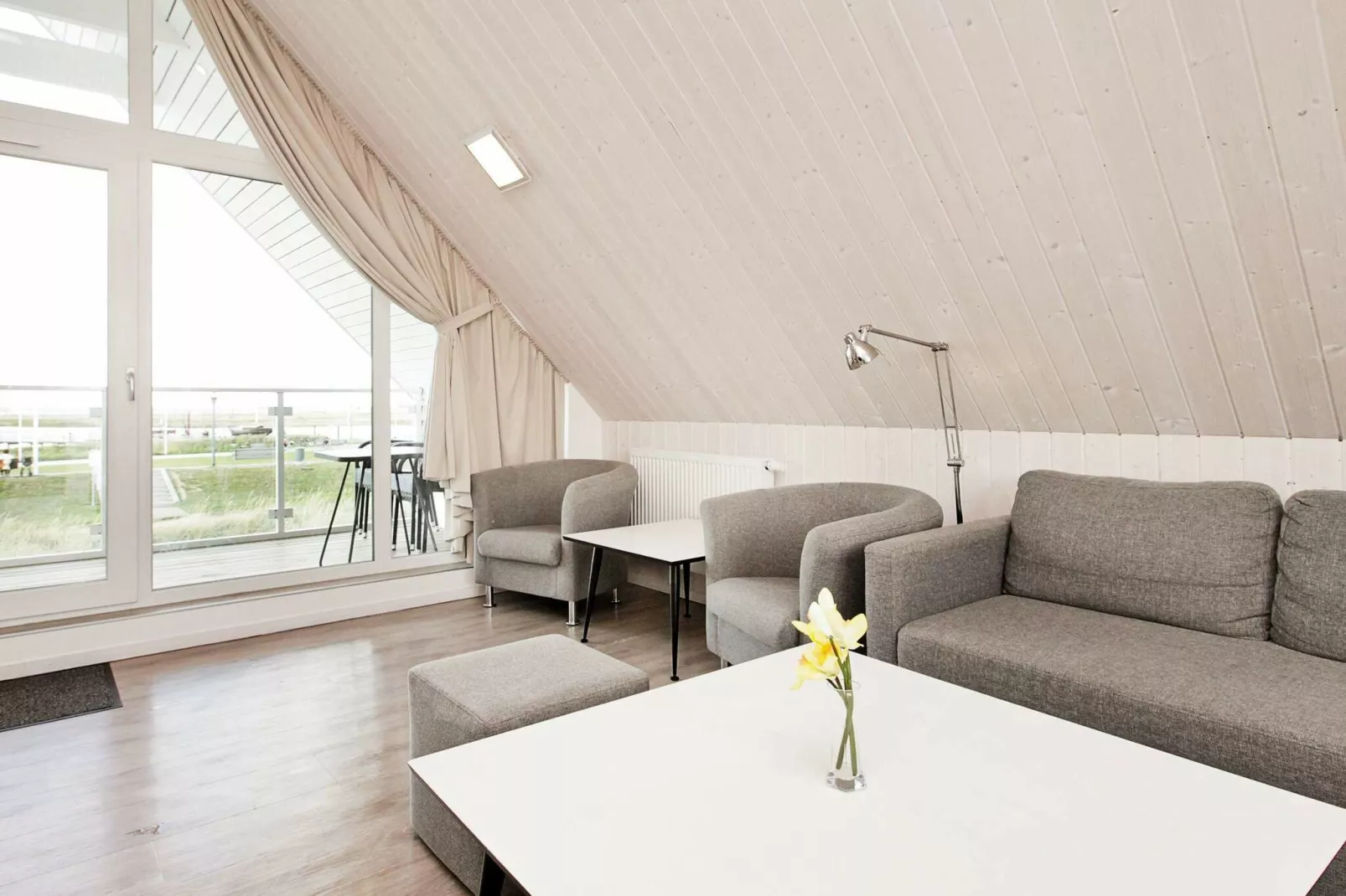MERKUR 62+58 SW 1.RH.-Indoor