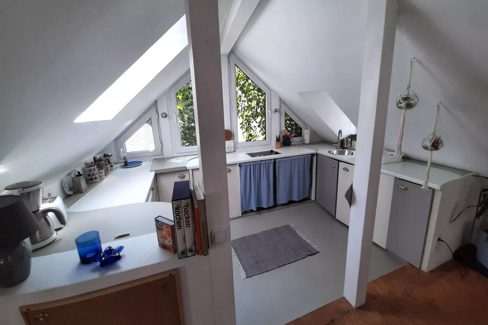 Ferienwohnung Himmelshöh im Hof der Möglichkeiten-Kitchen